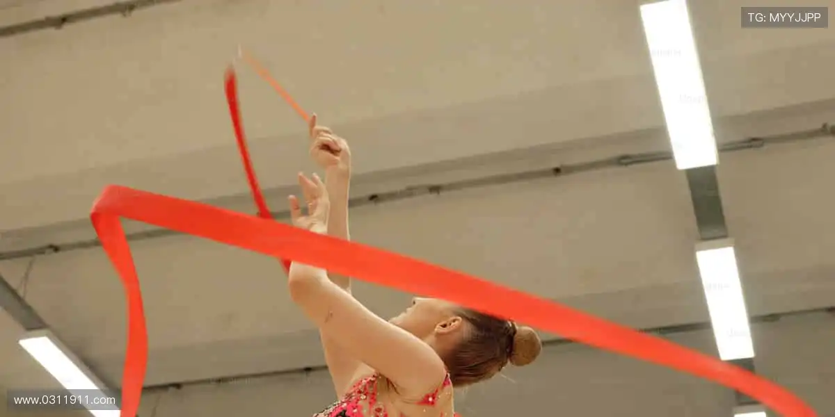 把热爱穿在身上！👕 限量周边，让你的支持永不褪色！